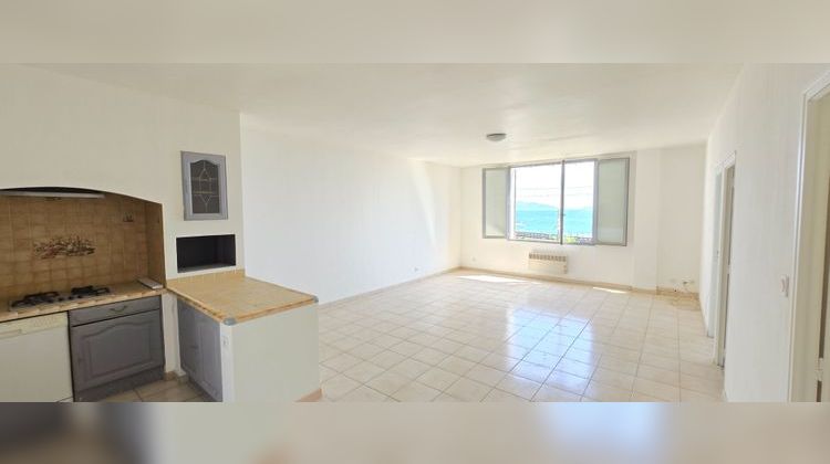 Ma-Cabane - Vente Appartement MARSEILLE 16, 68 m²