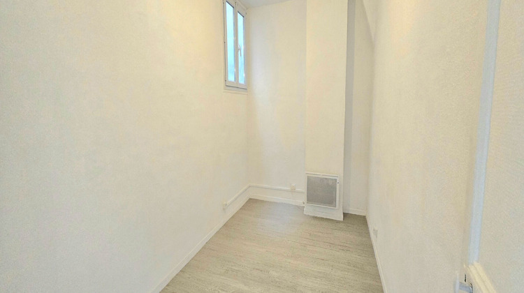 Ma-Cabane - Vente Appartement MARSEILLE 16, 70 m²