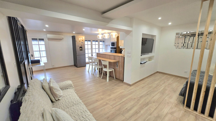 Ma-Cabane - Vente Appartement MARSEILLE 16, 54 m²