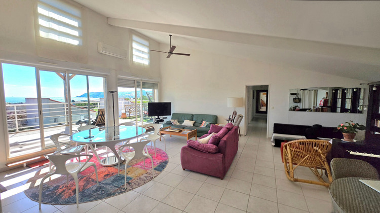 Ma-Cabane - Vente Appartement MARSEILLE 16, 136 m²