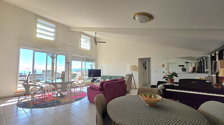 Ma-Cabane - Vente Appartement MARSEILLE 16, 136 m²