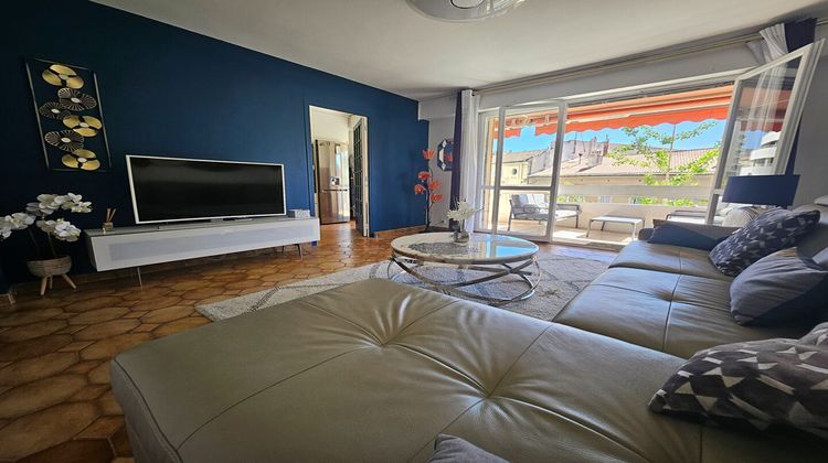 Ma-Cabane - Vente Appartement MARSEILLE 2, 67 m²