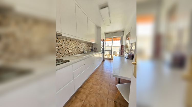 Ma-Cabane - Vente Appartement MARSEILLE 2, 67 m²