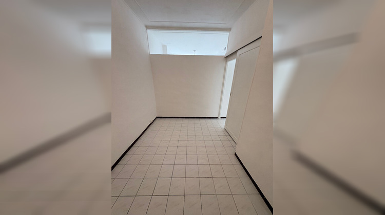 Ma-Cabane - Vente Appartement MARSEILLE 2, 27 m²