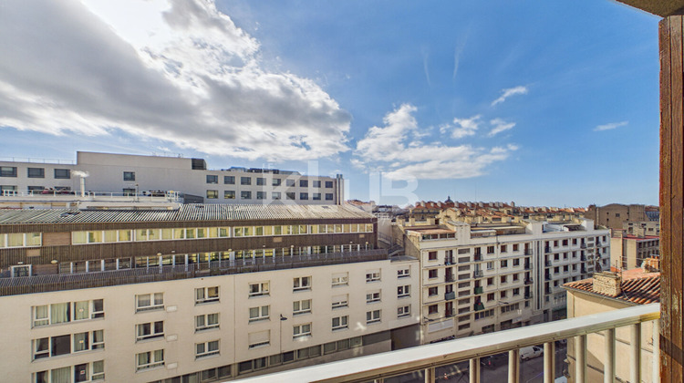 Ma-Cabane - Vente Appartement MARSEILLE 2, 72 m²