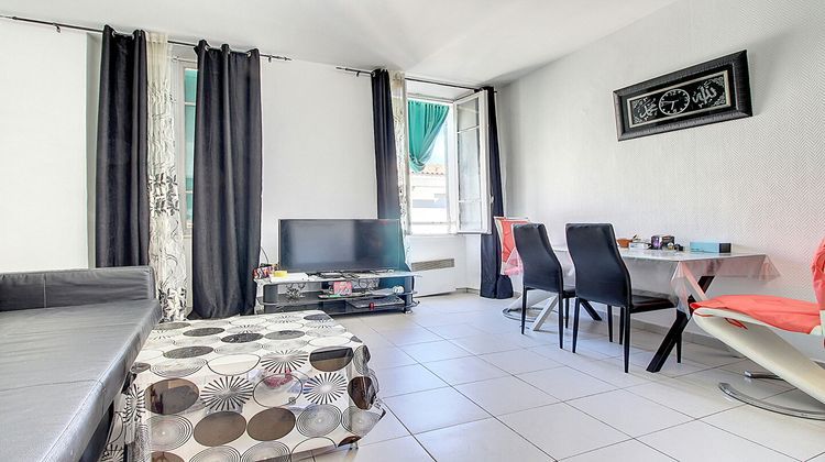 Ma-Cabane - Vente Appartement MARSEILLE 3, 35 m²