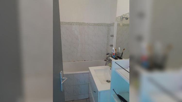 Ma-Cabane - Vente Appartement MARSEILLE 3, 57 m²