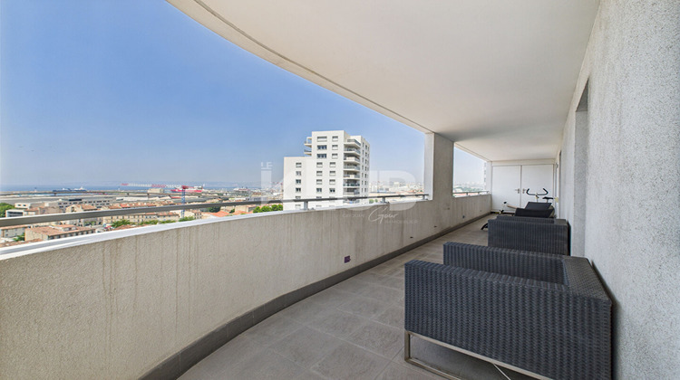 Ma-Cabane - Vente Appartement MARSEILLE 3, 131 m²