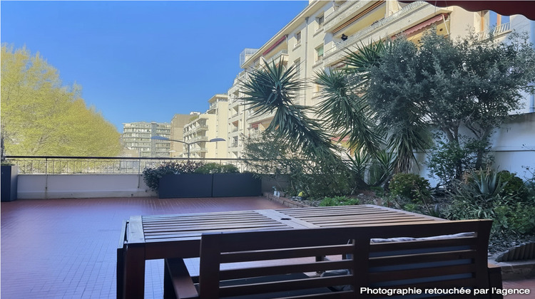 Ma-Cabane - Vente Appartement MARSEILLE 4, 82 m²