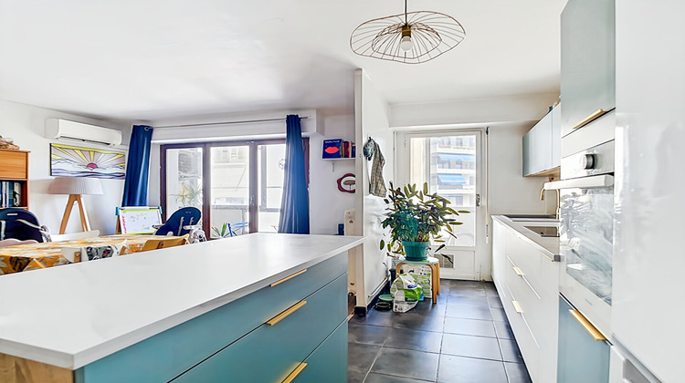 Ma-Cabane - Vente Appartement MARSEILLE 4, 71 m²