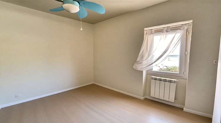 Ma-Cabane - Vente Appartement MARSEILLE 5, 63 m²