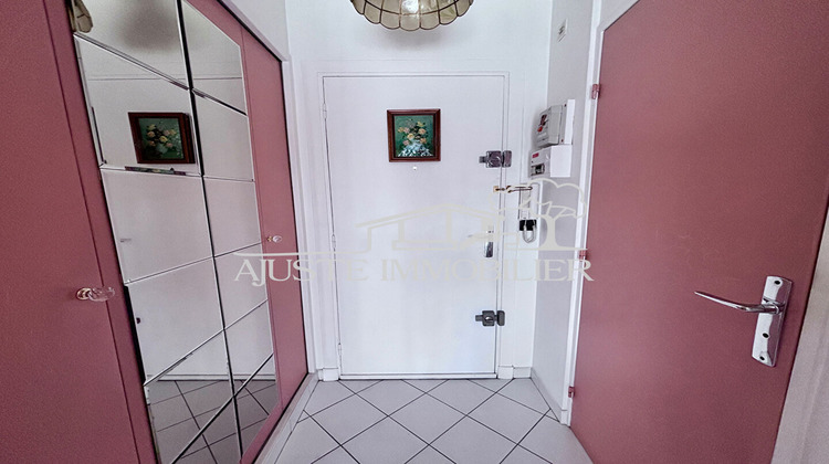 Ma-Cabane - Vente Appartement MARSEILLE 5, 38 m²