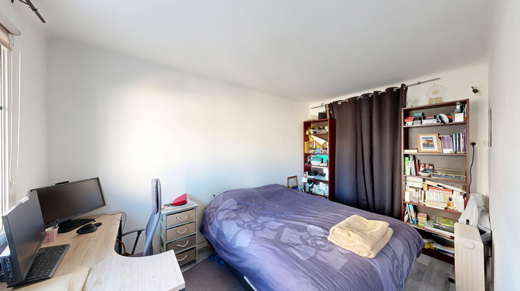 Ma-Cabane - Vente Appartement MARSEILLE 5, 67 m²