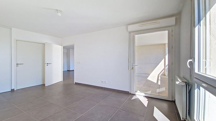 Ma-Cabane - Vente Appartement MARSEILLE 5, 38 m²