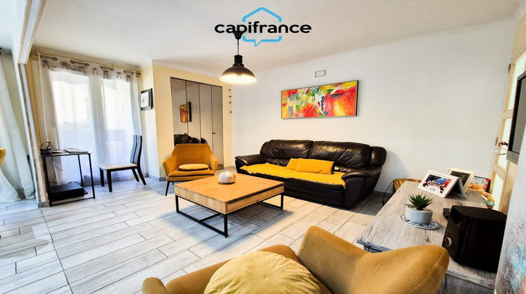 Ma-Cabane - Vente Appartement MARSEILLE 5EME ARRONDISSEMENT, 85 m²
