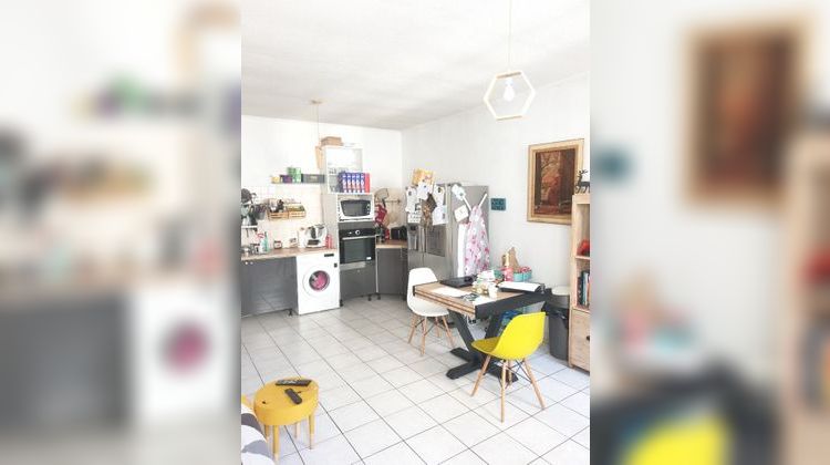 Ma-Cabane - Vente Appartement MARSEILLE 6, 57 m²