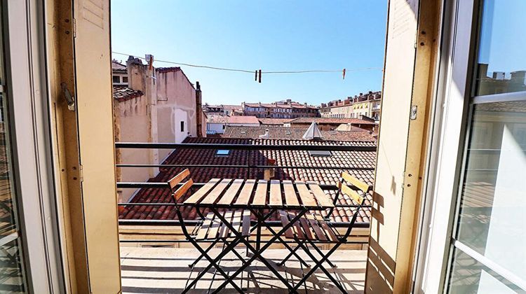 Ma-Cabane - Vente Appartement MARSEILLE 6, 45 m²