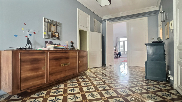 Ma-Cabane - Vente Appartement MARSEILLE 6, 154 m²