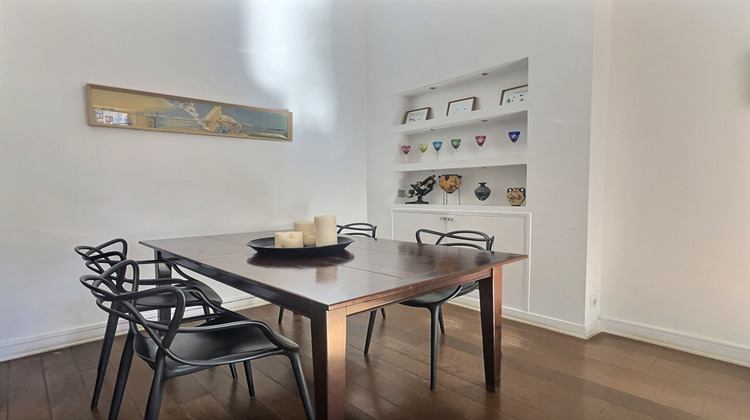 Ma-Cabane - Vente Appartement MARSEILLE 6, 154 m²