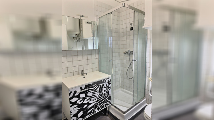 Ma-Cabane - Vente Appartement MARSEILLE 6, 30 m²