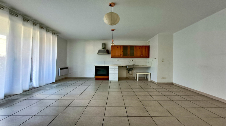 Ma-Cabane - Vente Appartement MARSEILLE 7, 57 m²