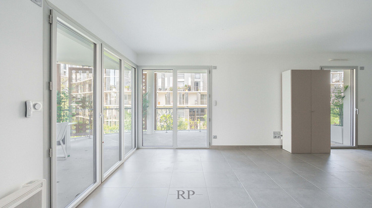 Ma-Cabane - Vente Appartement MARSEILLE 8, 55 m²