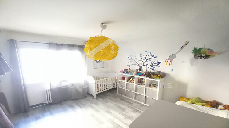 Ma-Cabane - Vente Appartement MARSEILLE 8, 64 m²