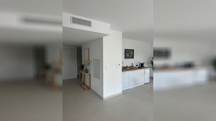 Ma-Cabane - Vente Appartement MARSEILLE 8, 150 m²