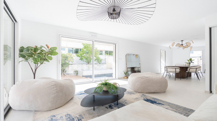 Ma-Cabane - Vente Appartement MARSEILLE 8, 114 m²