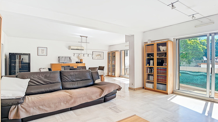 Ma-Cabane - Vente Appartement MARSEILLE 9, 94 m²