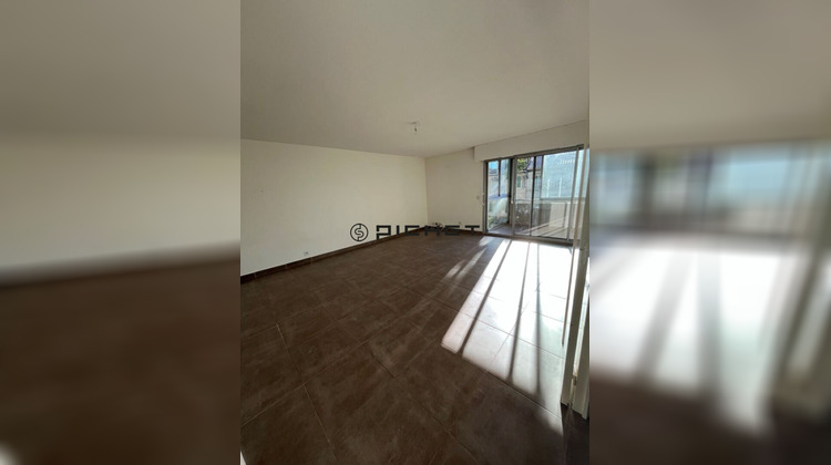 Ma-Cabane - Vente Appartement MARSEILLE 9, 83 m²