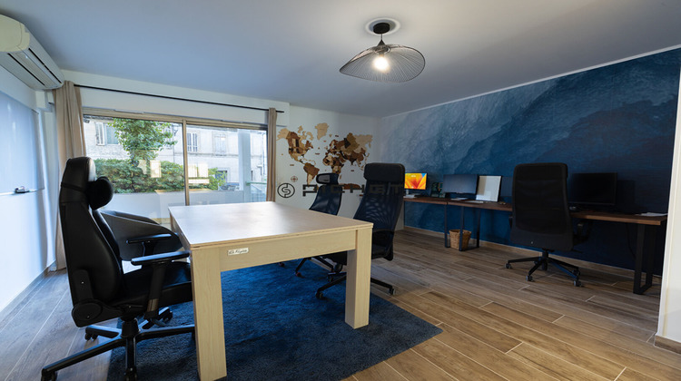 Ma-Cabane - Vente Appartement MARSEILLE 9, 95 m²