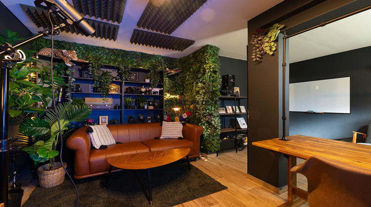 Ma-Cabane - Vente Appartement MARSEILLE 9, 95 m²
