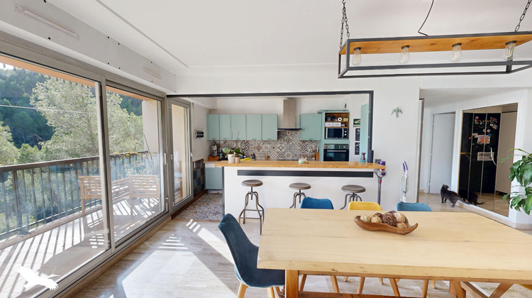 Ma-Cabane - Vente Appartement MARSEILLE 9, 128 m²