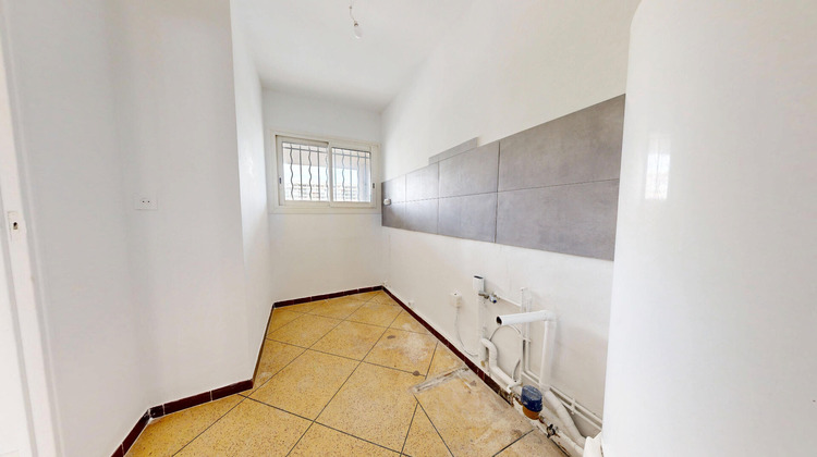 Ma-Cabane - Vente Appartement MARSEILLE 9, 45 m²