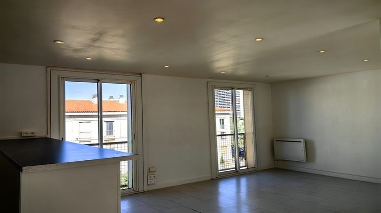 Ma-Cabane - Vente Appartement MARSEILLE 9EME ARRONDISSEMENT, 61 m²