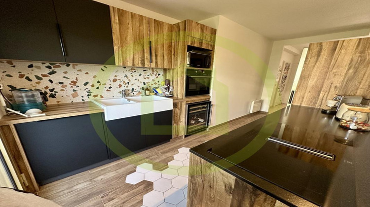 Ma-Cabane - Vente Appartement MARSEILLE 9EME ARRONDISSEMENT, 85 m²