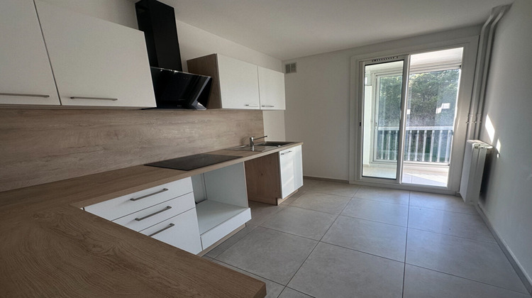 Ma-Cabane - Vente Appartement MARTIGUES, 72 m²