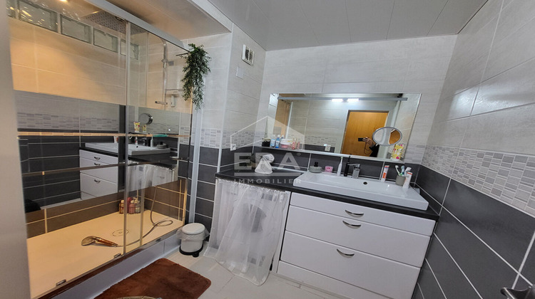 Ma-Cabane - Vente Appartement MARTIGUES, 77 m²