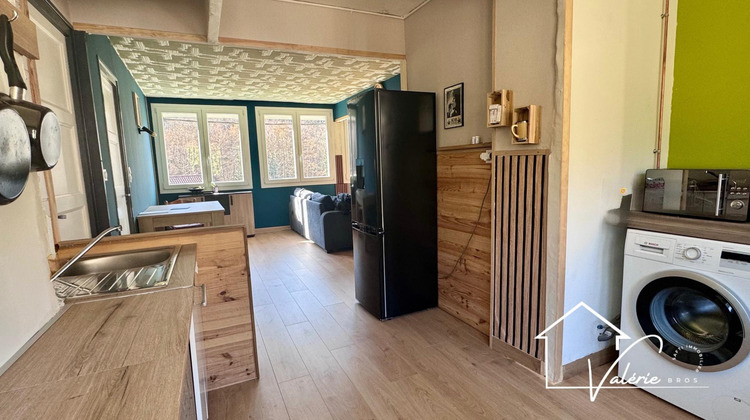 Ma-Cabane - Vente Appartement Massiac, 79 m²