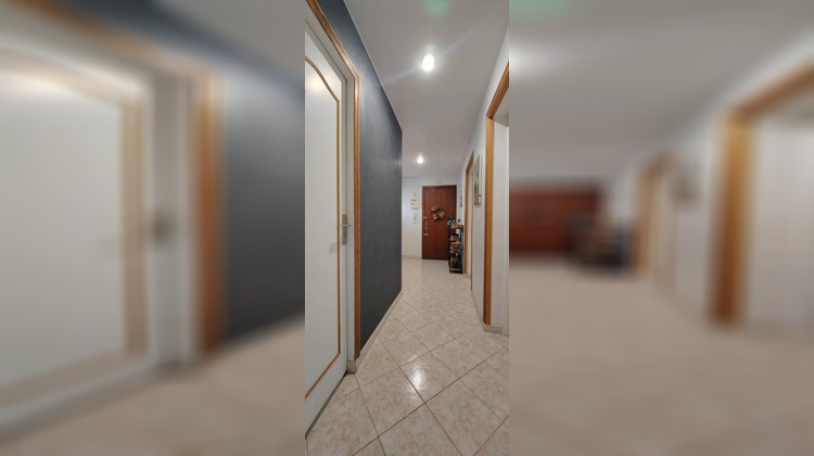 Ma-Cabane - Vente Appartement MAUBEUGE, 67 m²