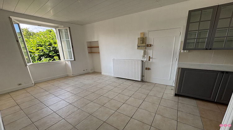 Ma-Cabane - Vente Appartement MAURECOURT, 34 m²