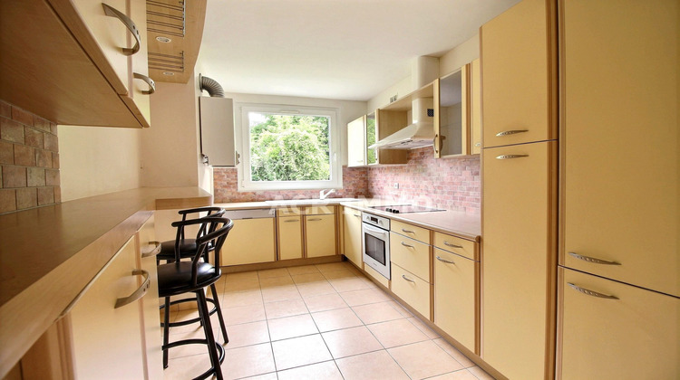 Ma-Cabane - Vente Appartement Maurecourt, 70 m²