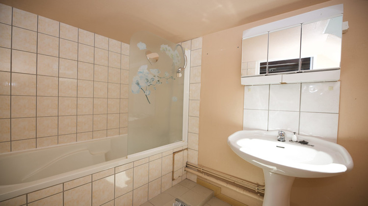 Ma-Cabane - Vente Appartement Mauriac, 54 m²