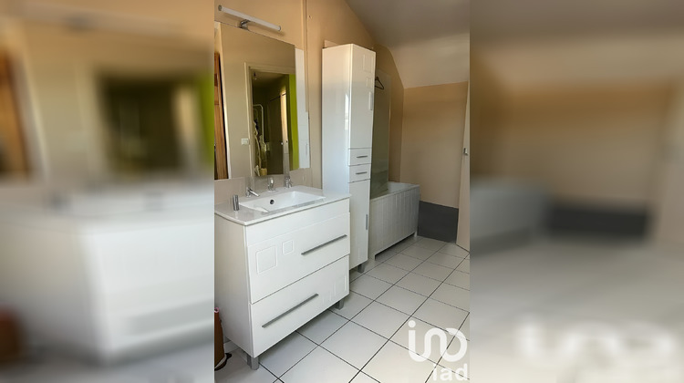 Ma-Cabane - Vente Appartement Mehun-sur-Yèvre, 98 m²