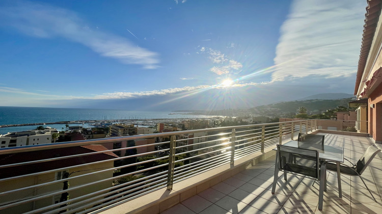 Ma-Cabane - Vente Appartement Menton, 142 m²