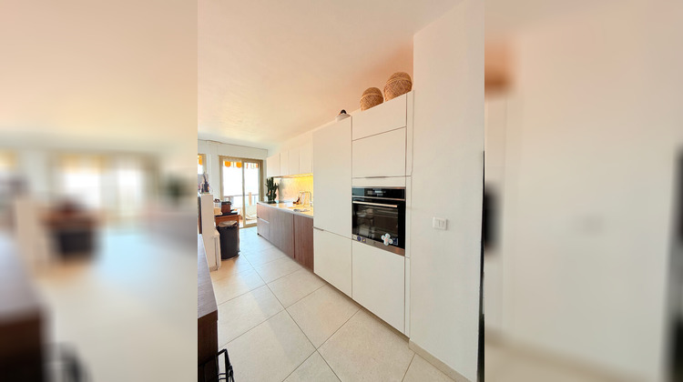 Ma-Cabane - Vente Appartement MENTON, 56 m²