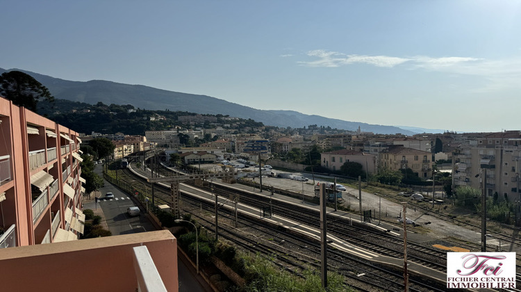 Ma-Cabane - Vente Appartement Menton, 57 m²