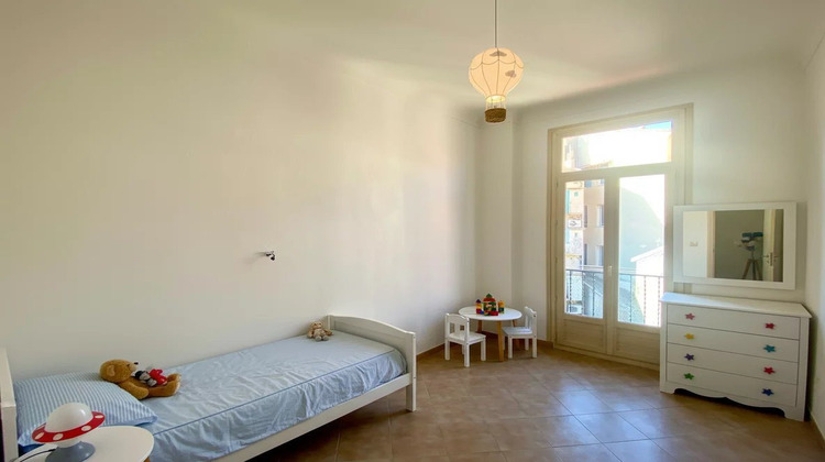 Ma-Cabane - Vente Appartement Menton, 52 m²
