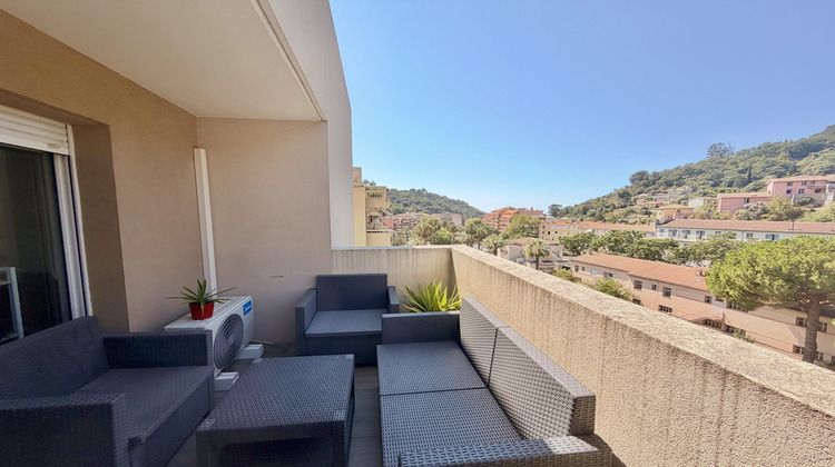 Ma-Cabane - Vente Appartement Menton, 56 m²